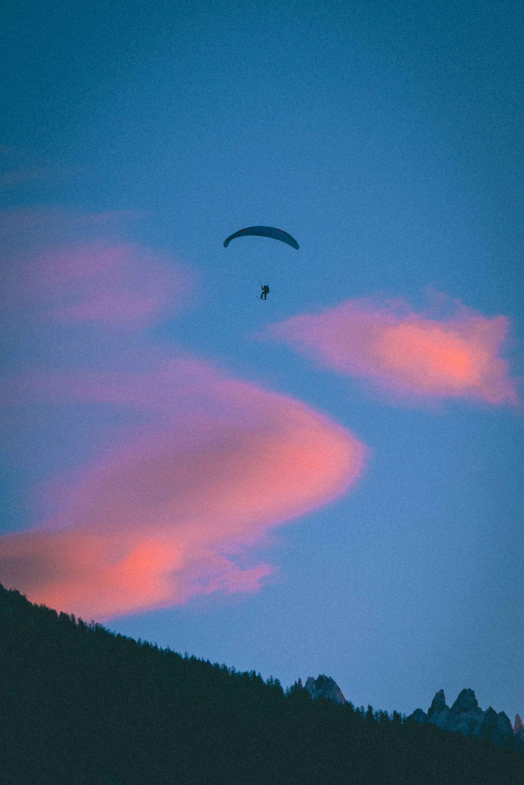 Parapente &agrave; ski &agrave; Argenti&egrave;res.
